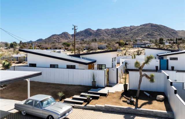 60271 Alta Loma Drive