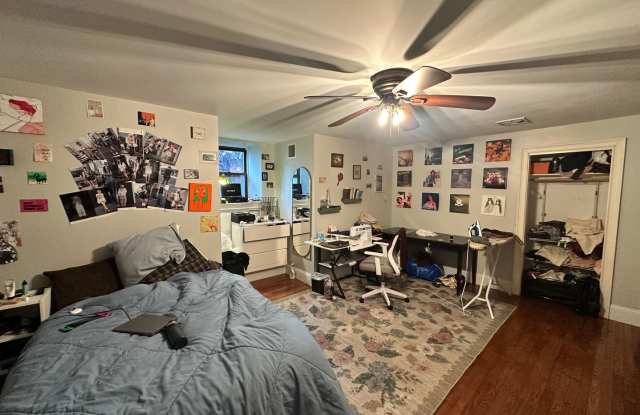 Charming 4 Bedroom-No Broker Fee
