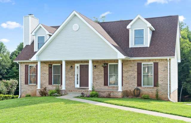 Pet Friendly in Rossview!