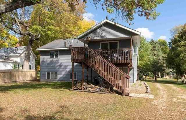 906 Point Pleasant Rd