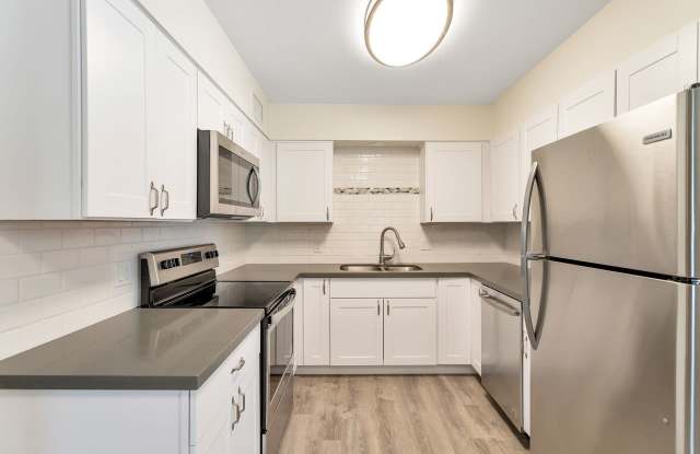 Move In by 04/15/25  Get a $200 Fry's Gift Card – Start Fresh with a Fully Stocked Fridge
