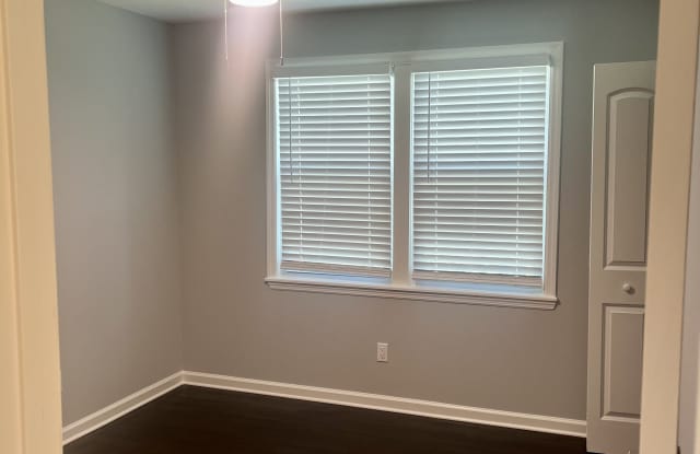 Photo of 701 East 35th Street