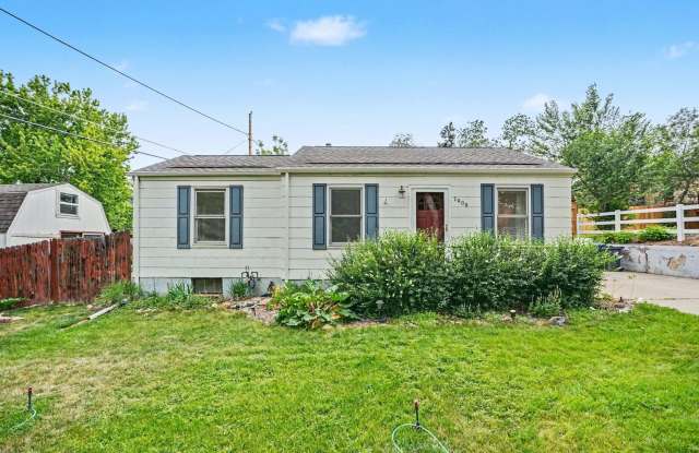 Charming Golden Retreat with a Backyard Oasis, Garden Dreams & Bonus Loft Office!