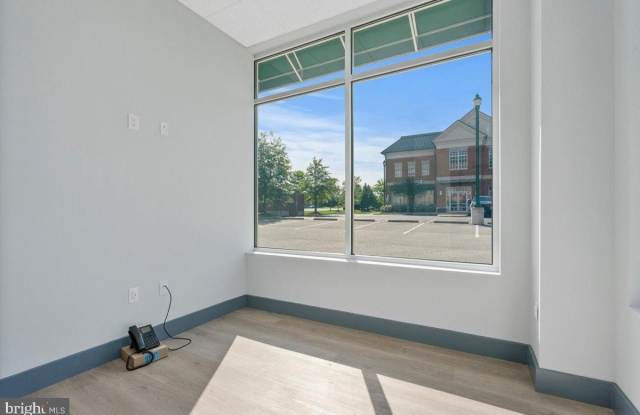 4565 DAISY REID Avenue unit: 1