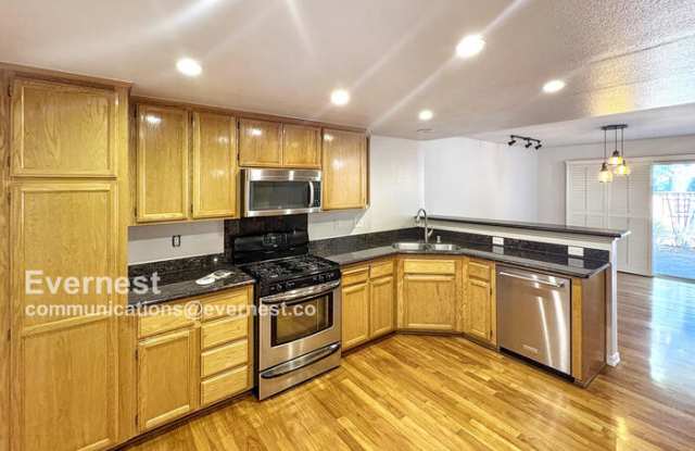 473 South Clovercrest Lane