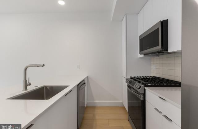 2007 CAMBRIDGE Street unit: 6