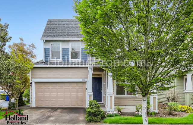 Lovely 3-Bedroom Home in Orenco Gardens!