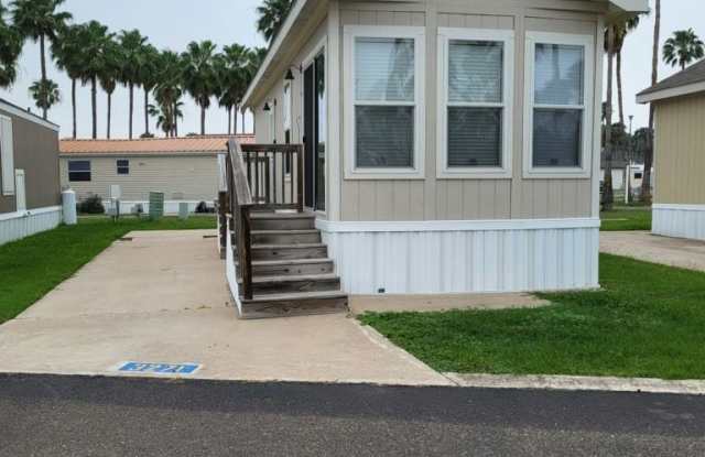 602 N Victoria Road Rv3271