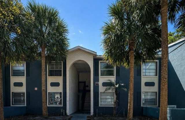 2505 N ALAFAYA TRAIL