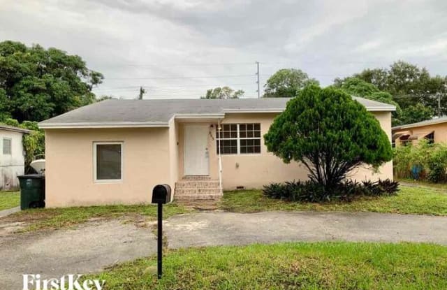 855 Northeast 134th Street - 855 Northeast 134th Street, North Miami, FL 33161