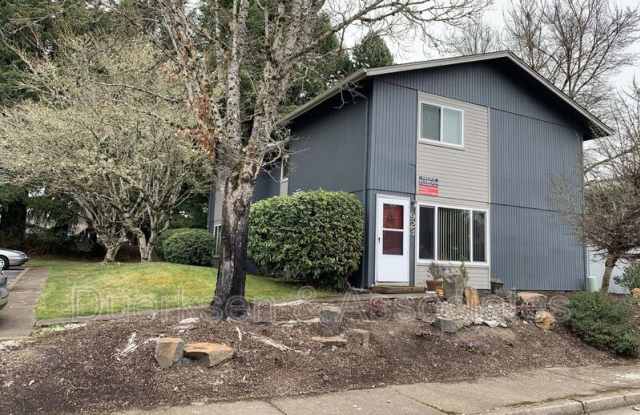 957 NW Oak - 957 Northwest Oak Avenue, Corvallis, OR 97330