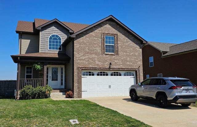 Ringgold Estates! 3 Bed 2.5 Bath! Nice!! - 732 Crestone Lane, Clarksville, TN 37042