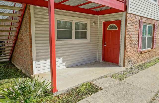 1502 Pullen Road unit: A