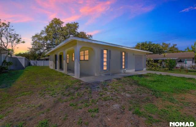 Charming 3BR House in Osprey