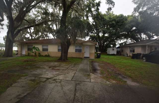 2 Bedrooms, 1 Bath Duplex For Rent at 512 Oshea Ct #B, FL 33823 - 512 O Shea Court, Polk County, FL 33823