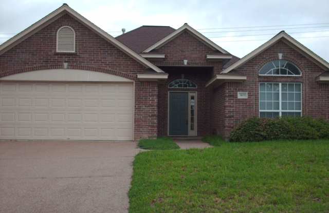 Beautiful 3/2 Single Family Home Available For Prelease!