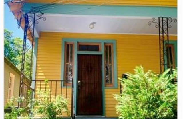 828 NEWTON Street - 828 Newton Street, New Orleans, LA 70114