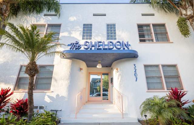 Newly Renovated Studio on 2nd Street- Long Beach