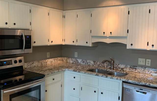 Photo of Room in 3 Bedroom Home at 2625 Sawmill Rd