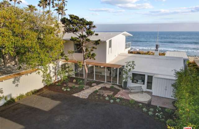 31284 Broad Beach Rd