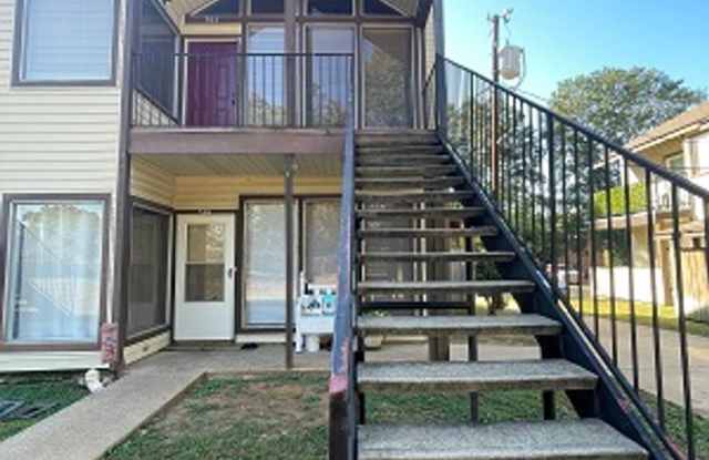 Austin Heights Condo