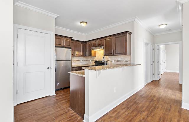 320 51ST ST photos photos