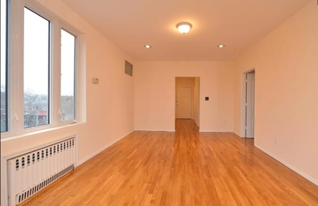 1840 East 15 street - 1840 East 15th Street, Brooklyn, NY 11235