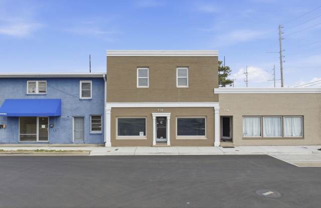 716 8th Ave. N
