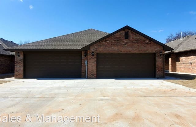 421 Chalk Hill Court - 421 Chalk Hill Ct, Edmond, OK 73003