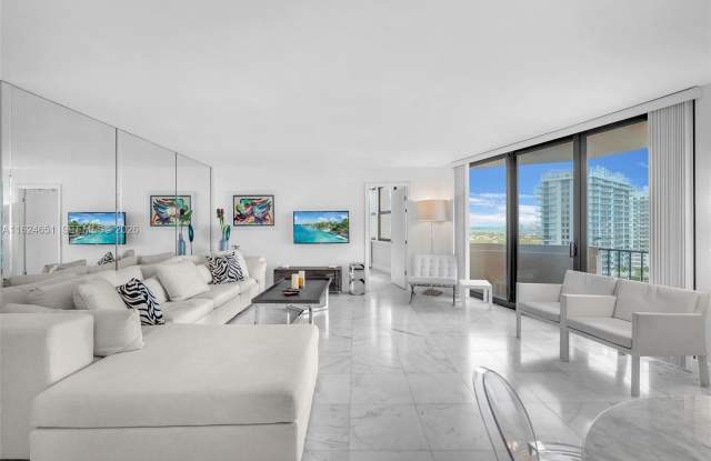 2800 N Ocean Dr