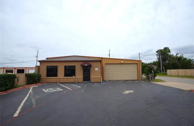 Photo of 136 NW 122nd Street