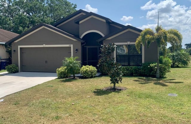 329 Shadow Lakes Dr. - 329 Shadow Lakes Drive, Lehigh Acres, FL 33974