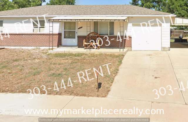 3 Bedroom & 2 Bathroom Ranch Style Home in Montebello
