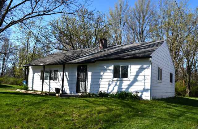 NEW LISTING!! 3 Bedroom House - 528 Royalton Drive, New Haven, IN 46774