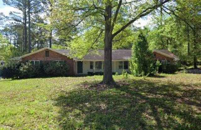 1901 Briarcliff Road - 1901 Briarcliff Road, Milledgeville, GA 31061