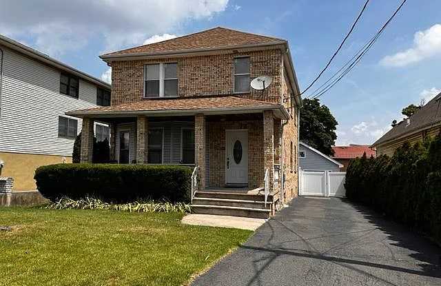 621 Baldwin Ave - 621 Baldwin Avenue, Bergen County, NJ 07071