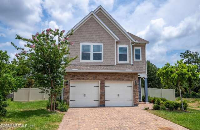 2733 CAROLINE HILLS Drive