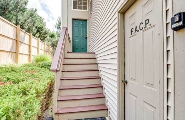 2963 SAGANASHKEE Lane