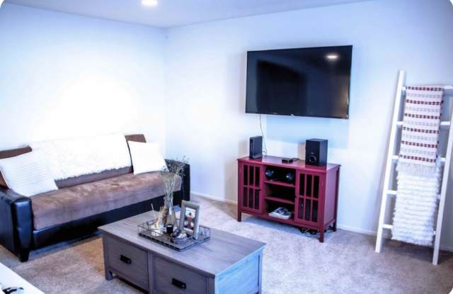 1765 Ranch View Lane