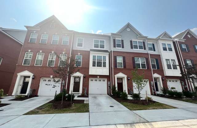 Photo of Amazing 3 Full BR  1 Additional Room/3.5 BA Townhome in Elkridge!