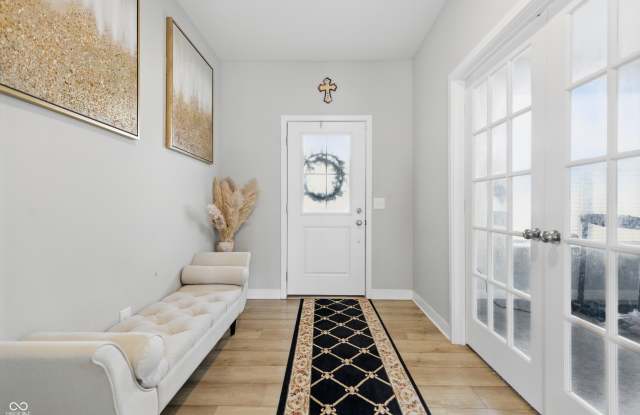 3999 Kensington Drive