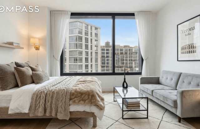 45-30 Pearson Street