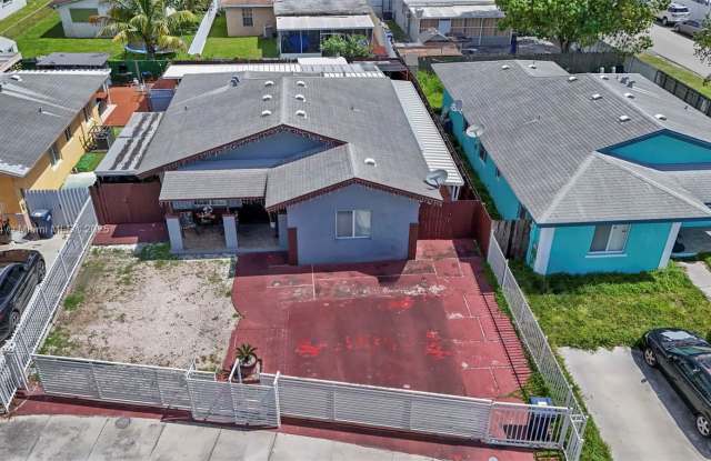 Photo of 3108 Northwest 64th Street