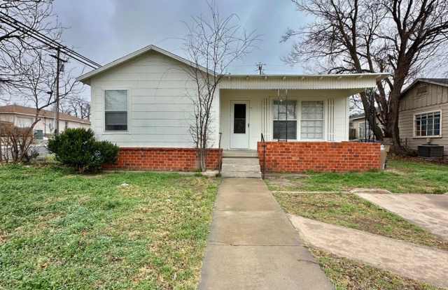 Now Available - Spacious 3-Bedroom Home Available to Lease!