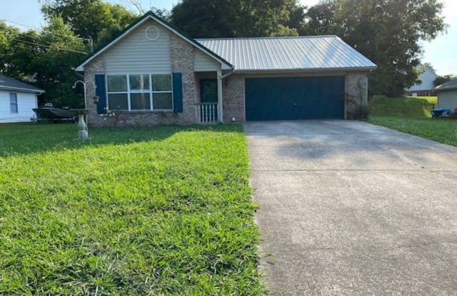 708 Martin Street - 708 Martin Street, Maryville, TN 37804