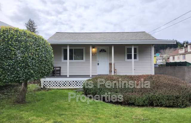 107 Rainier Ave