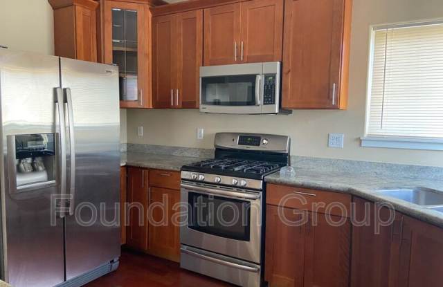 150 S 152nd St