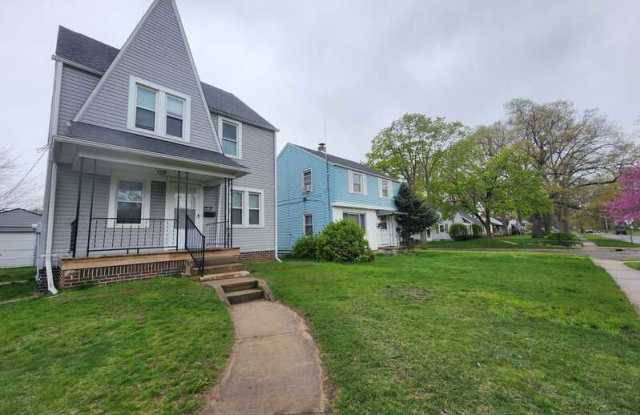 2737 Gracewood Rd
