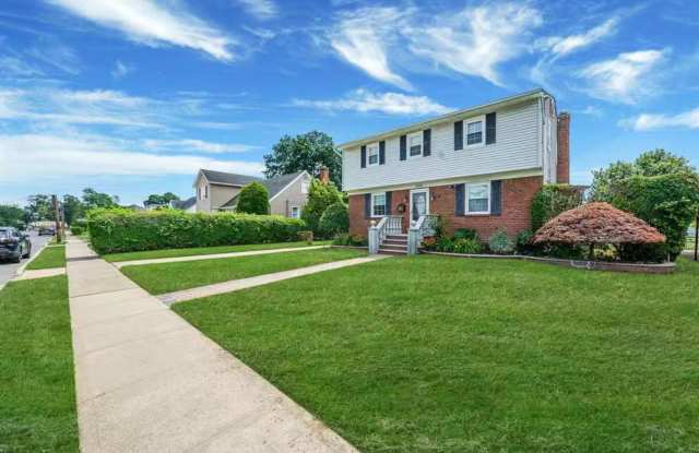 Photo of 508 Chamberlin Street