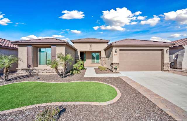 10764 W PRICKLY PEAR Trail